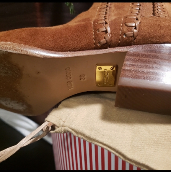 MICHAEL KORS COLLECTION LEATHER & SUEDE BOOTIES | SIZE 36 |LIKE NEW - Picture 9 of 10